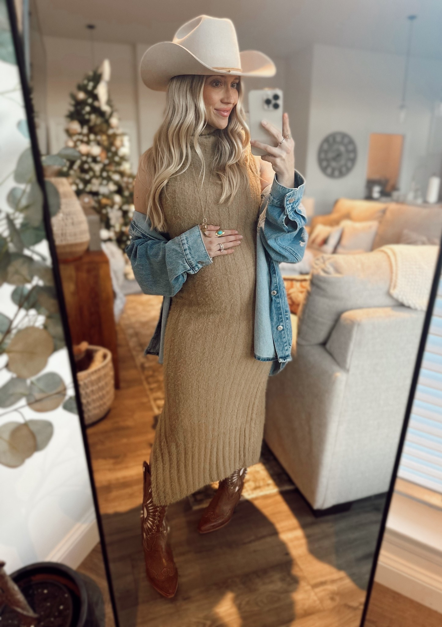 My cowgirl boots are 25% off! Such a great price point for a nice pair of boots! 

#LTKShoeCrush #LTKSaleAlert #LTKStyleTip