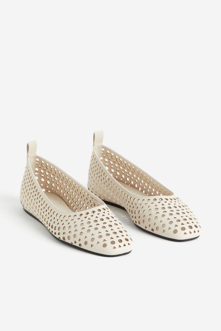 Perforated Flats - Cream - Ladies | H&M US | H&M (US + CA)