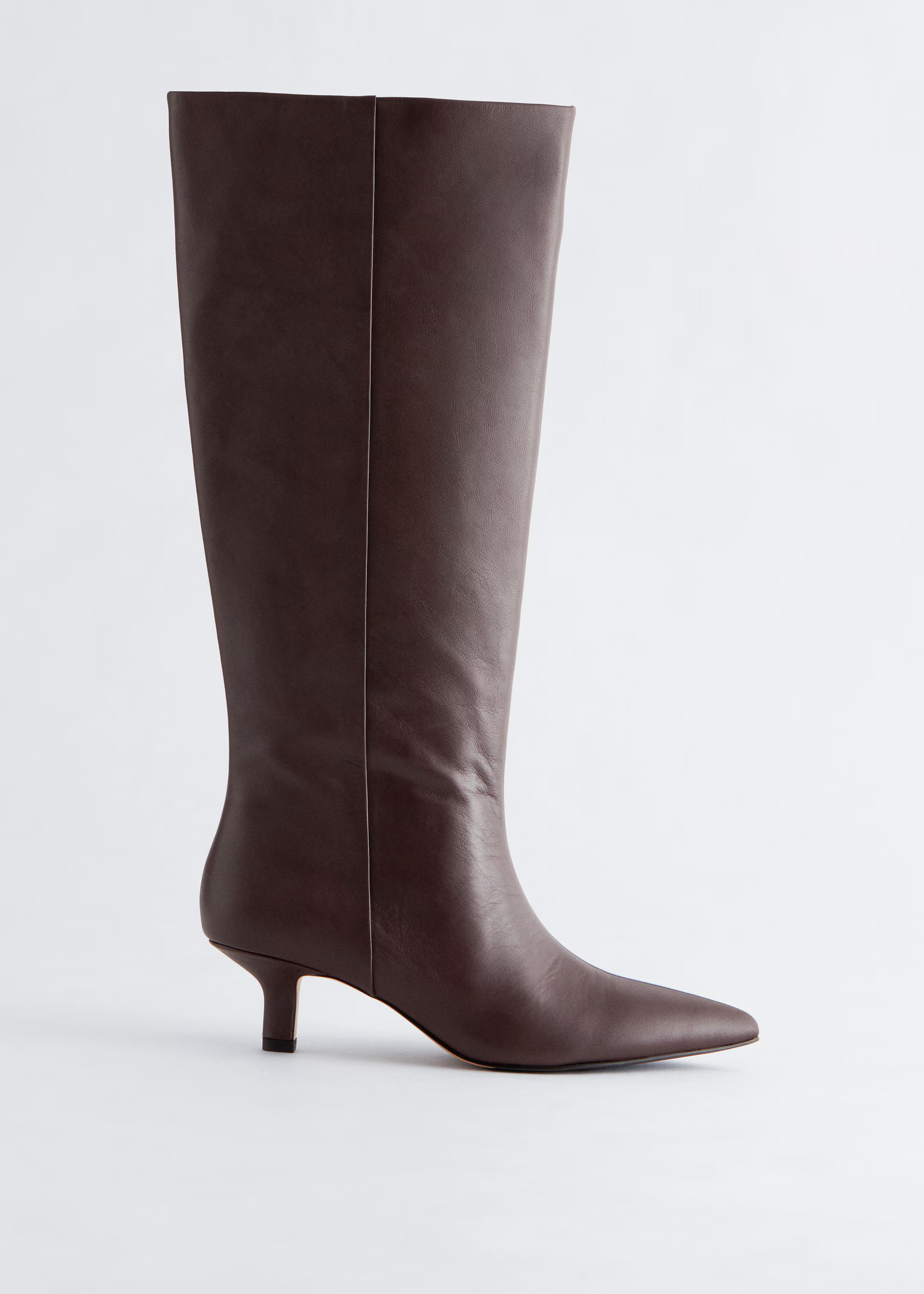Bottes hauteur genou en cuir à petits talons | H&M (FR, IT, ES, PT, BE)