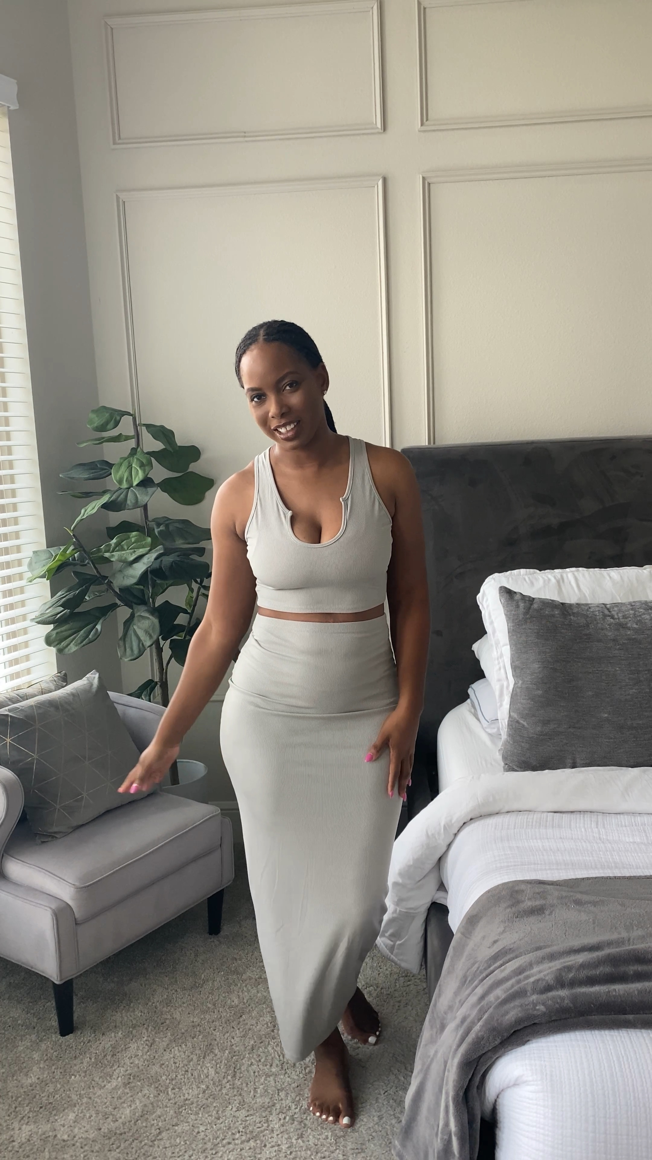 Loungewear crop top and maxi skirt perfect for comfort and style while working at home or having a lazy day in your home; comes in many different colors and sizes from S-XXL

I’m wearing size L

#LTKunder50 #LTKcurves #LTKstyletip