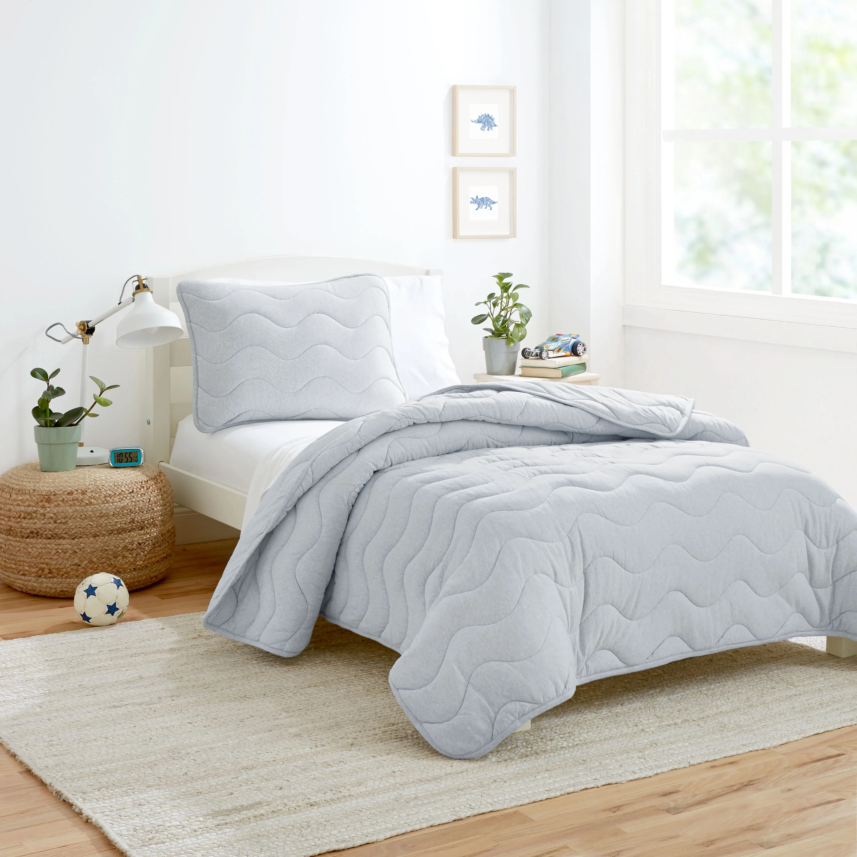 Gap Home Kids T-Shirt Soft Jersey Organic Cotton Blend Quilt Set, Full/Queen, Gray, 3-Pieces | Walmart (US)