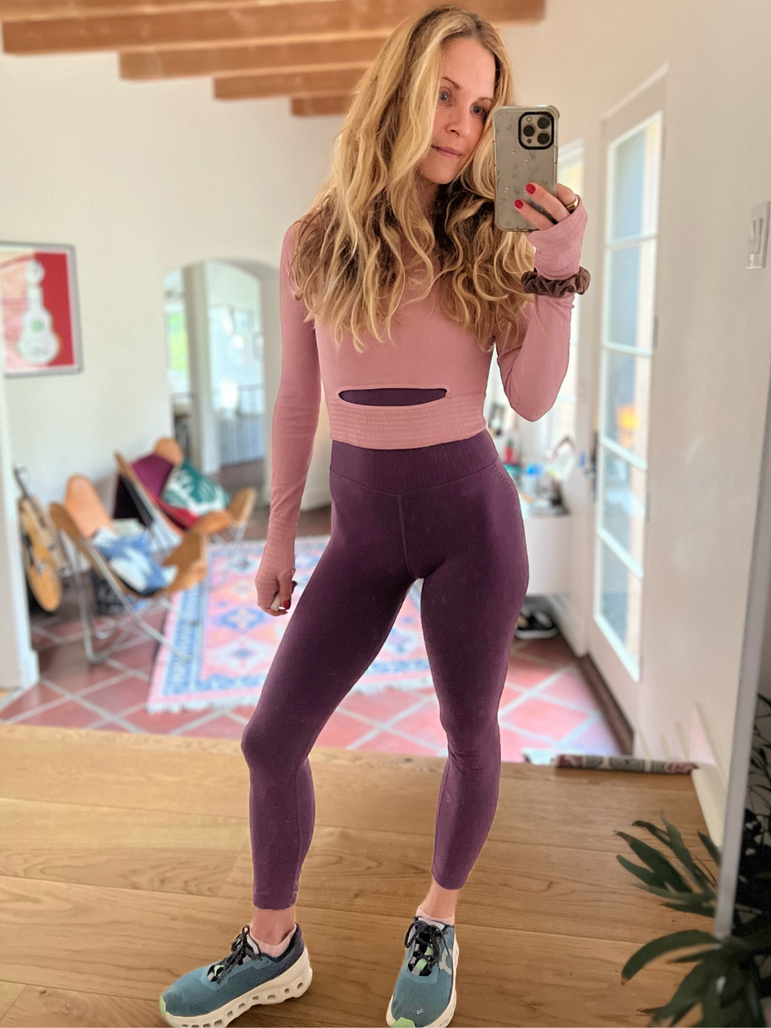 My favorite workout sneakers (especially if doing in-studio cardio!) are on sale right now

#fitness #workoutsneaker

#LTKActive #LTKSaleAlert #LTKFitness