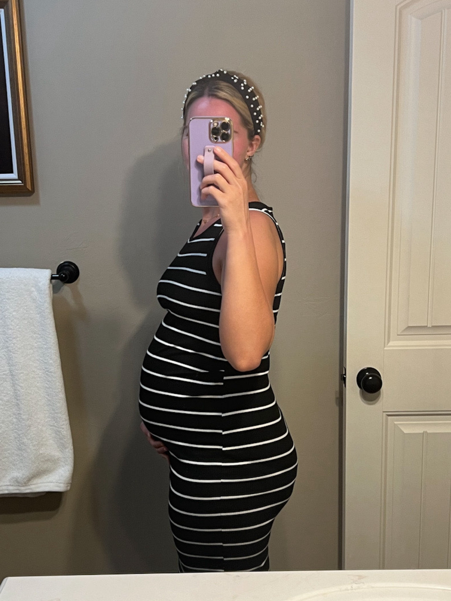 The bump was really poppin in this dress last week!  Linked similar Amazon dresses.



maternity | bump friendly | maternity dress | pregnant | first time mom | summer | amazon maternity | amazon finds | pregnancy | bump | under $50 | sandals | steve madden dupe

#LTKFindsUnder100 #LTKShoeCrush #LTKBump