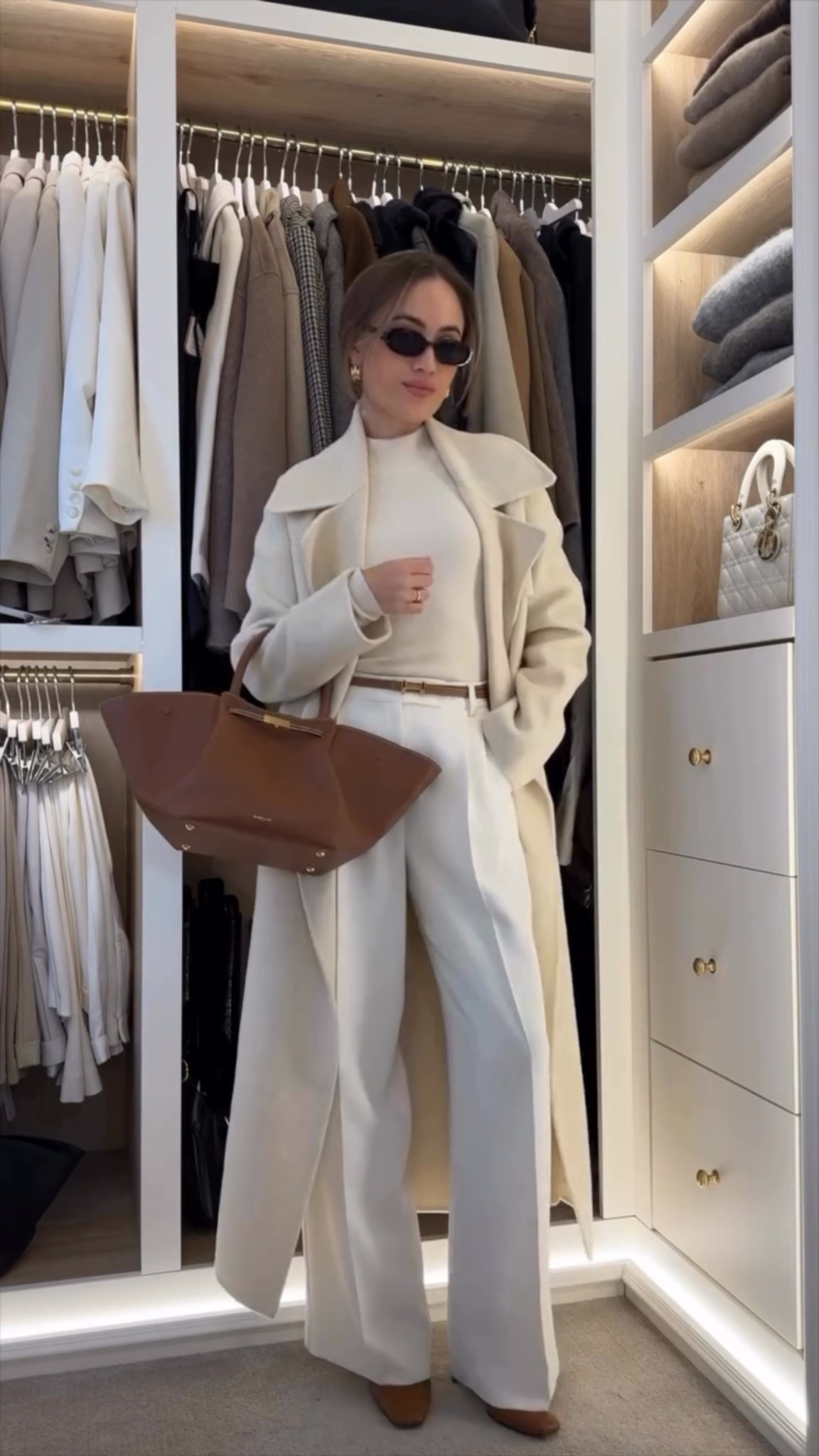 Layers and long cashmere socks ftw 🤍 Keeping it simple and warm with my Andiata coat and trousers, a soft Mango knit, Hermès belt, H&M boots and my DeMellier bag. Easy winter layers I keep coming back to.

#LTKuk #LTKwinter