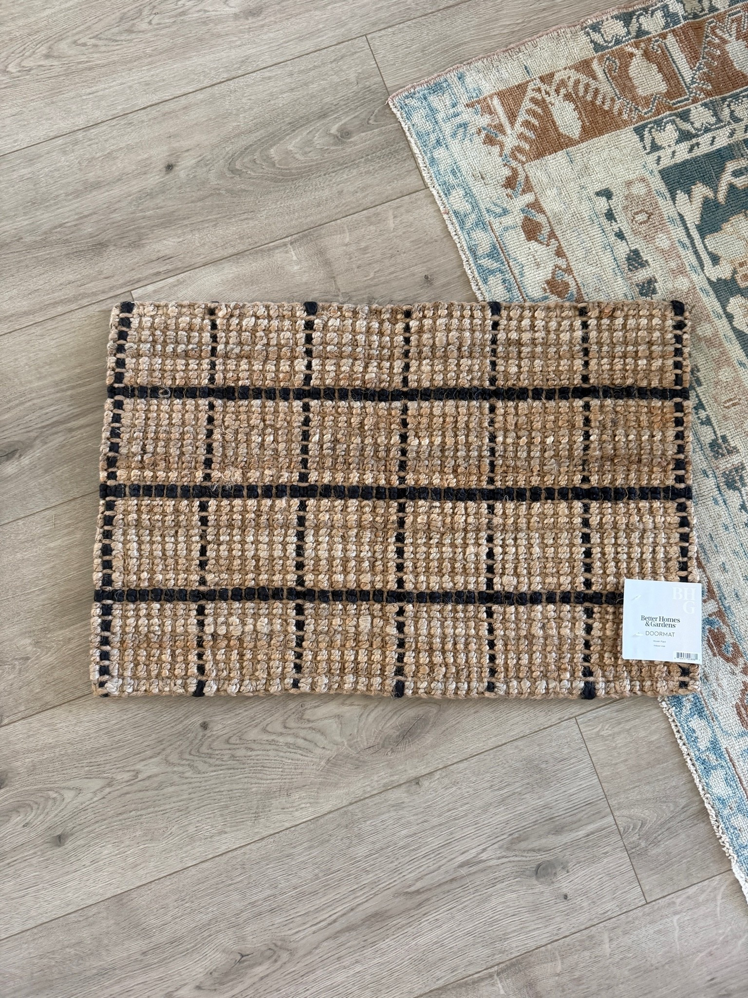 Cute doormat/jute rug from Walmart! Available in 2 sizes.

#LTKHome