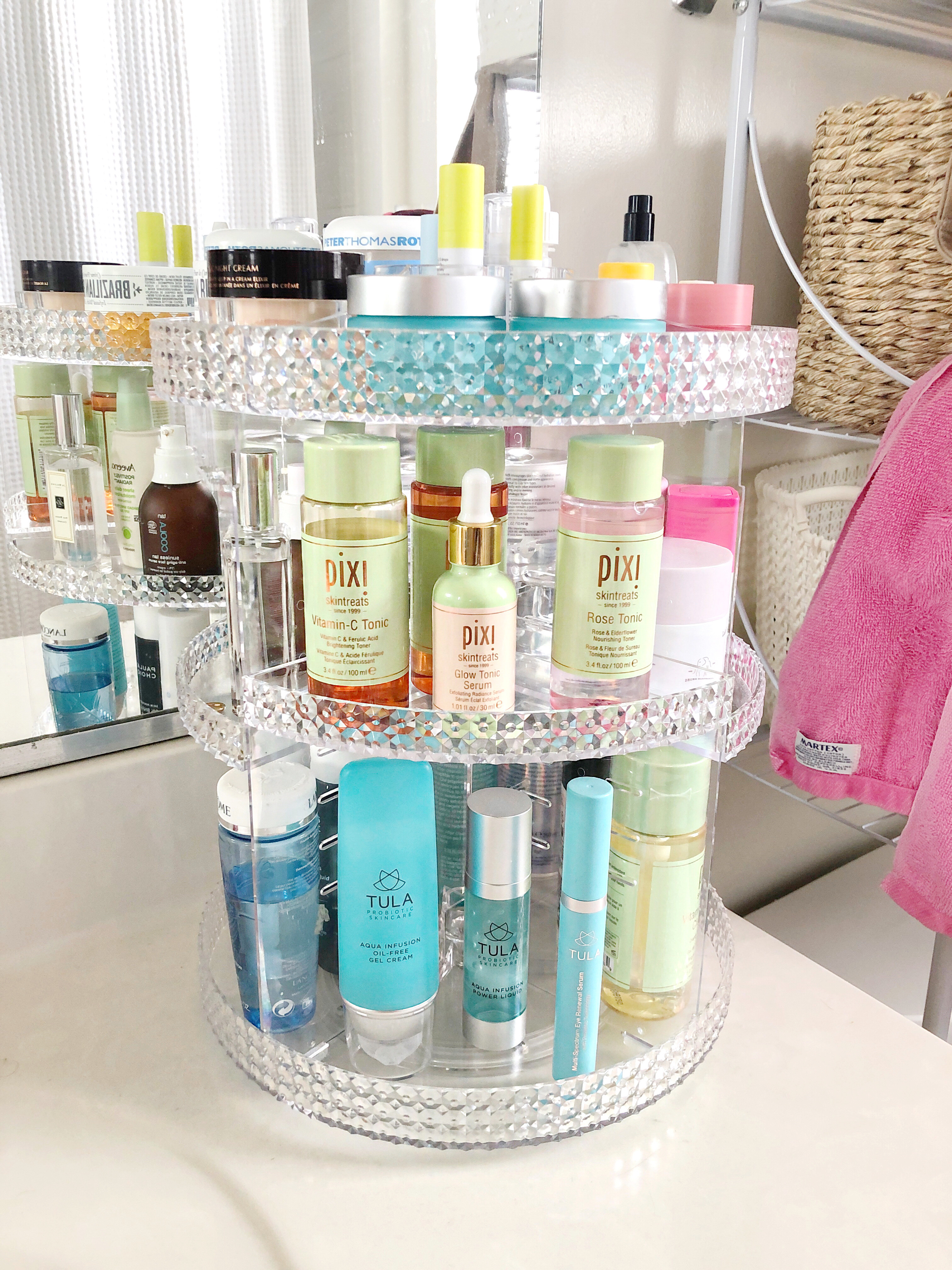 Amazon finds! This countertop beauty organizer rotates and has adjustable shelves to fit all of your products perfectly and clears up so much counter space!  

 

#LTKHome #LTKFindsUnder50 #LTKBeauty