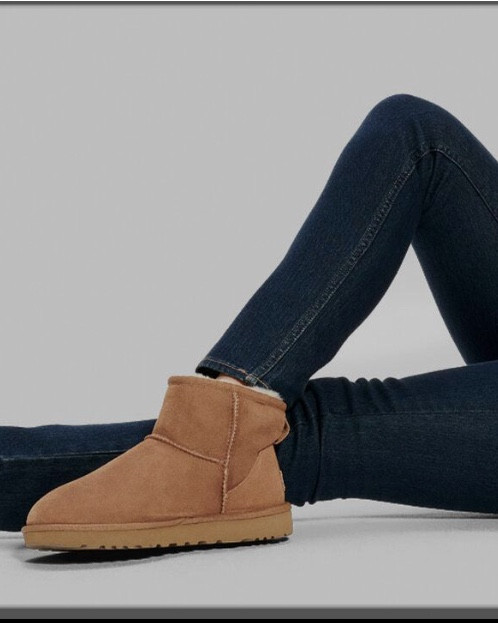 The classic lives!  These Ugg mini classics are still on the top of everyone’s list!

#LTKStyleTip #LTKSeasonal #LTKShoeCrush