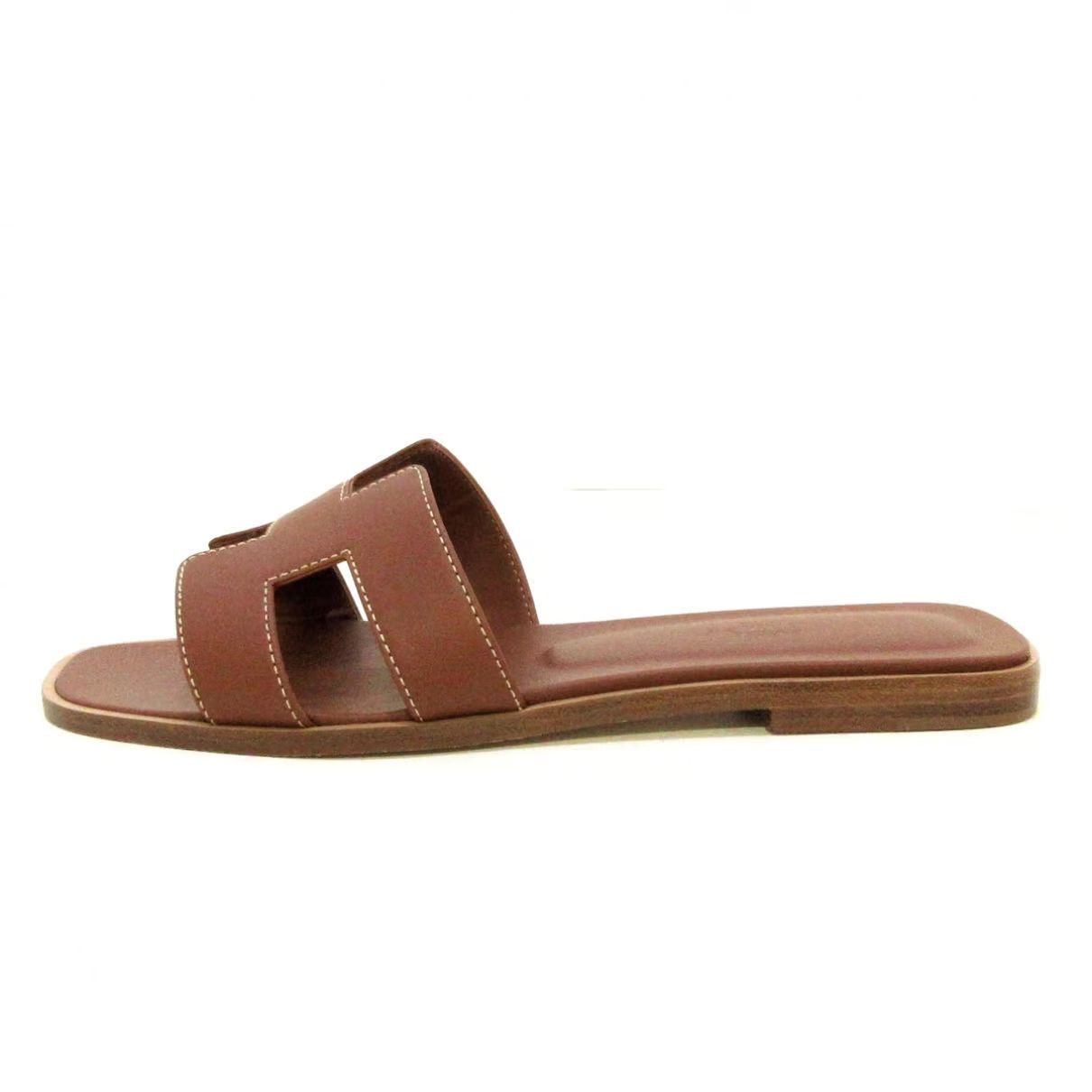 Hermès Oran Sandals for Women | Buy or Sell Designer women's shoes! - Vestiaire Collective | Vestiaire Collective (Global)