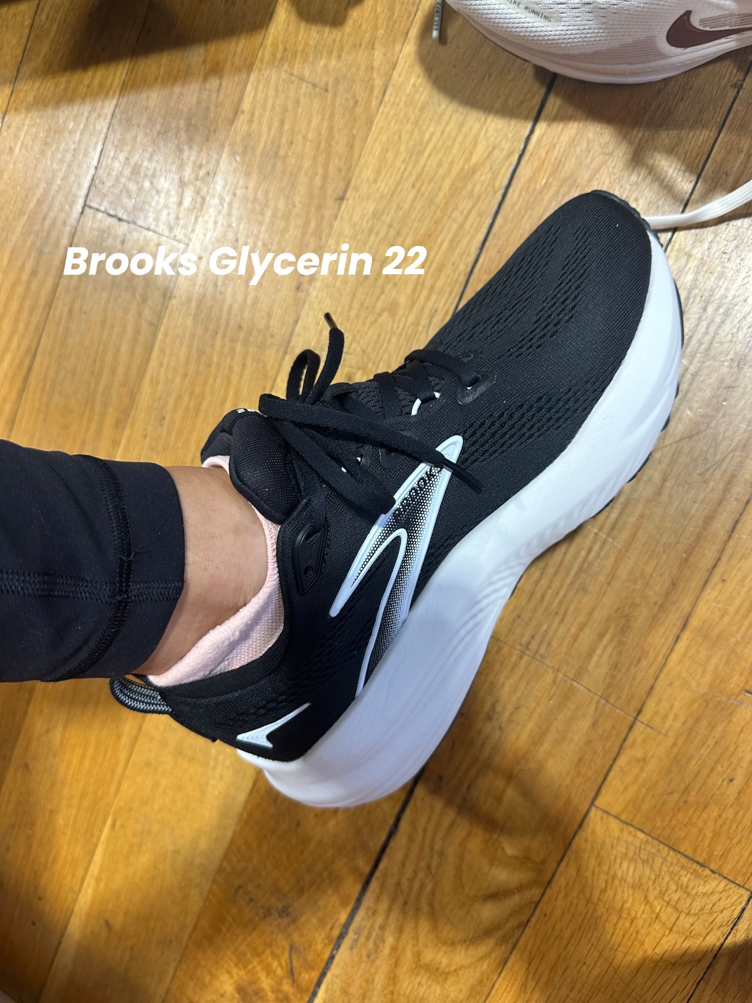 Brooks Glycerin 22
Running shoes
Women’s running shoes

#LTKActive #LTKShoeCrush