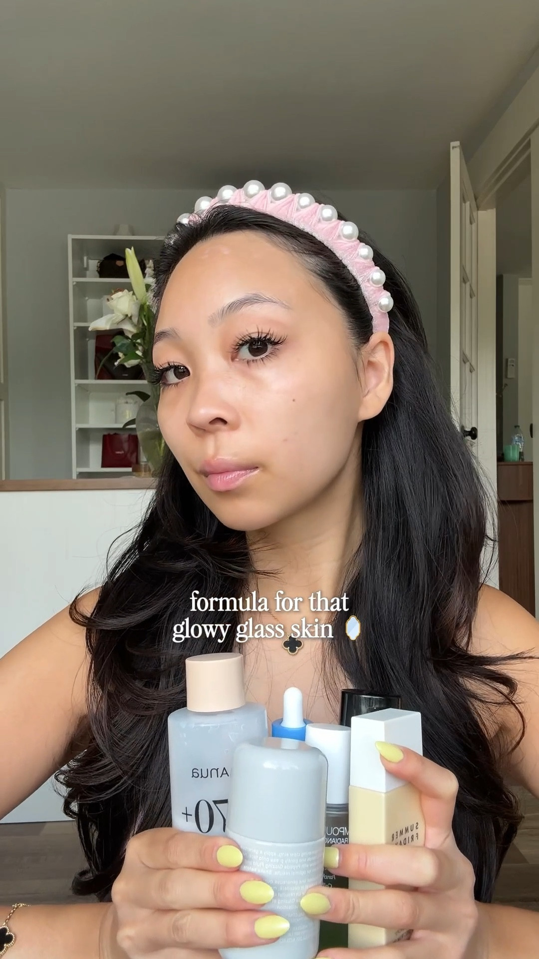 how to properly layer your skincare to achieve that healthy radiant glowy skin this summer!! ⭐️✨🌤️

#LTKU #LTKSaleAlert #LTKBeauty