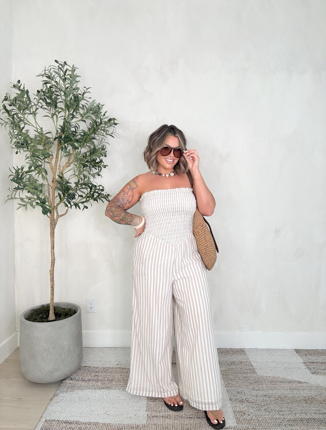 Size L 
Also linked my strapless size xl 