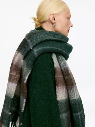 Wool Blend Scarf – Green – Women – ARKET GB | Arket UK