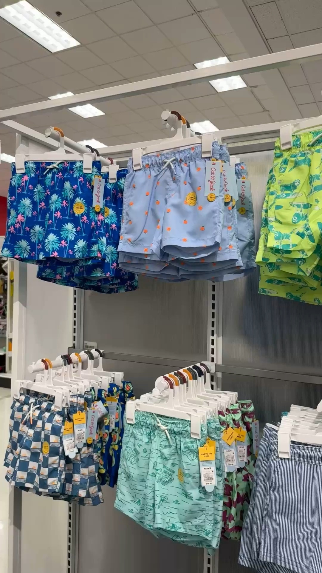 Get $10 when you spend $40! Lots of trunks for a low price today! 

#LTKdayinmylife #LTKTravel #LTKSpringSale