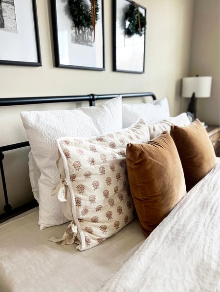 A simple and cozy modern cottage bedroom that feels a little like a Nancy Meyers movie and a lot like home ❤️ Perfect for staying inside all winter long! Get a deeper look into this space over on KaraLayne.com! 



#LTKhome #LTKHoliday #LTKSeasonal