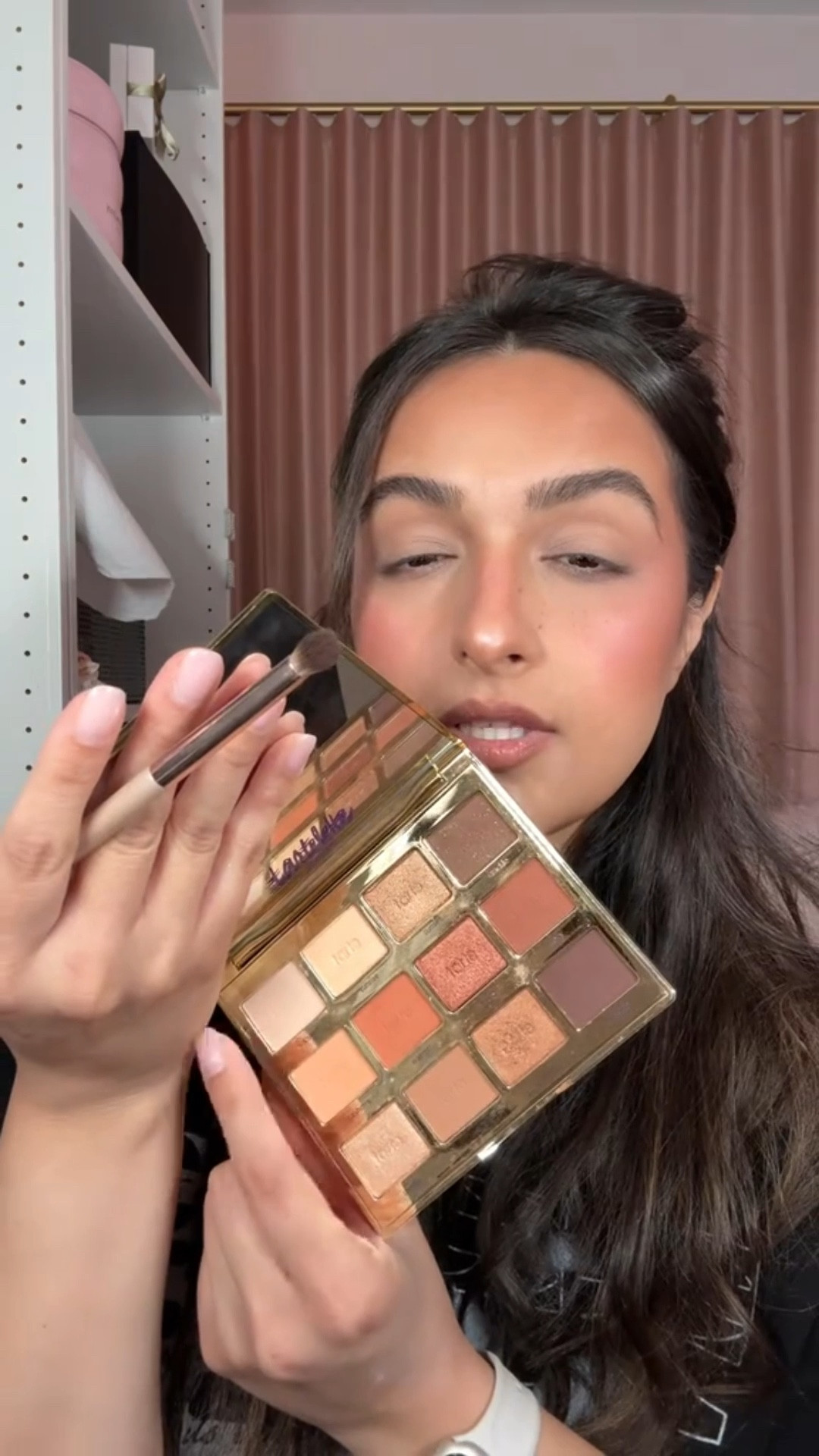 Quick and easy eyeshadow Look👀✨ I love Tarte’s eyeshadows, they have a great variety of colors and shimmers in their palettes. The one I’m using here is Amazonian Clay Palette in Toasted!

You can use my code: Nita15 for a discount! 

#LTKWatchNow #LTKFindsUnder50 #LTKBeauty