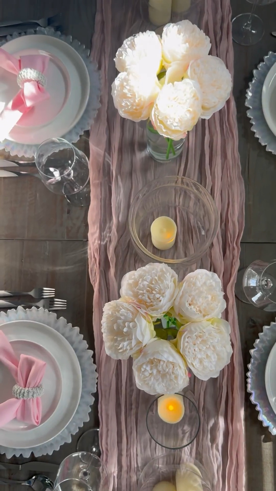 Valentine’s Day TableScape idea 

#LTKHome #LTKFamily