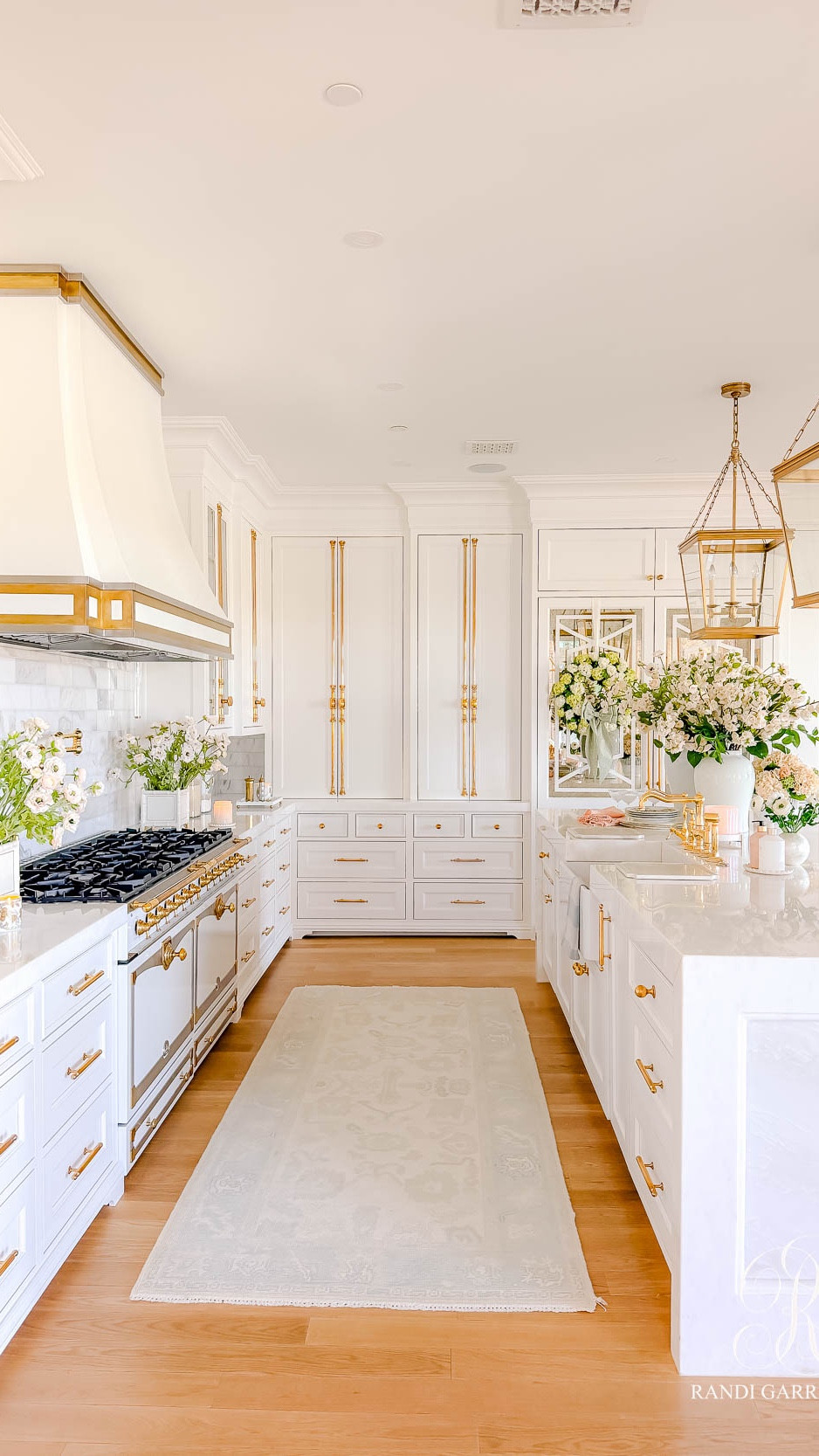 Spring kitchen decor 

#LTKHome #LTKSeasonal