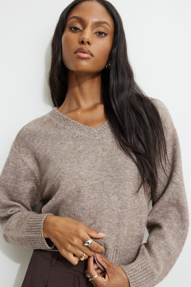 Heavenlyarn™ V-Neck Sweater | Dynamite Clothing