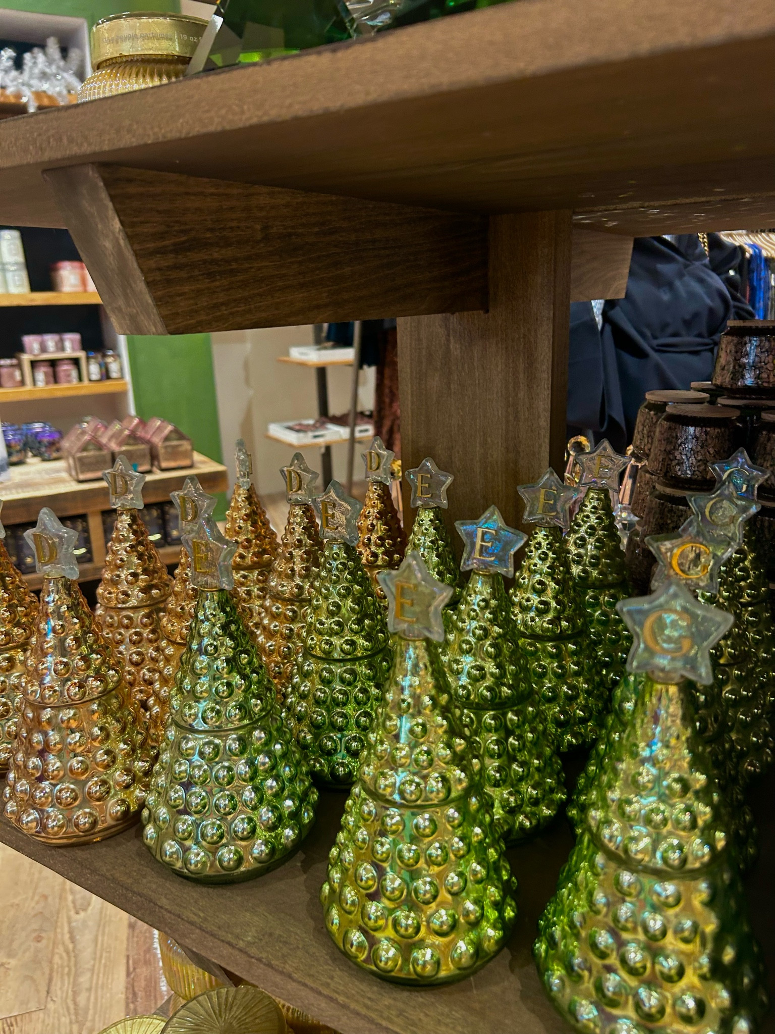 monogrammed tree candles from Anthropologie! 🎄✨

#LTKSeasonal #LTKHoliday #LTKGiftGuide