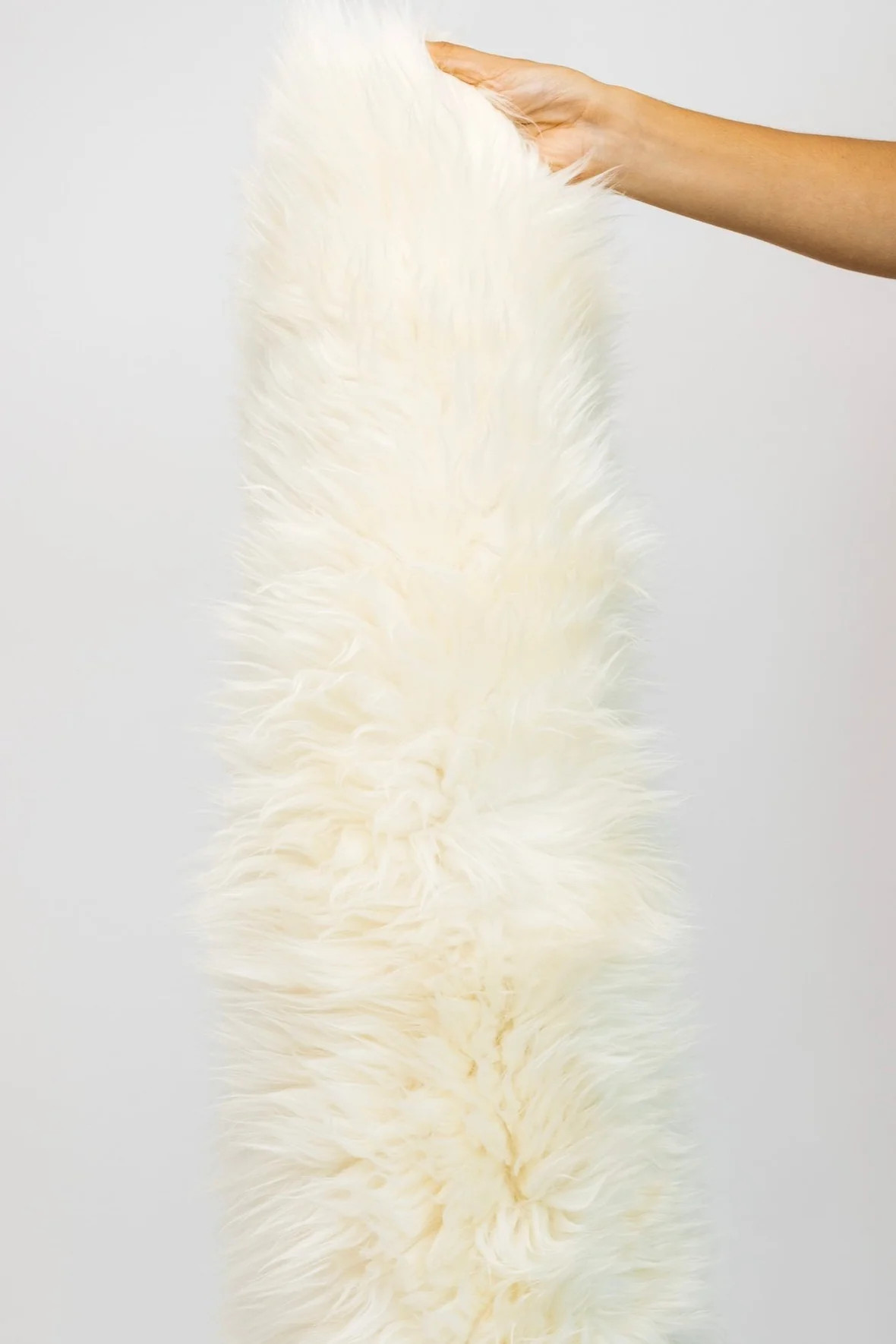 Nicola Sheepskin - White | THELIFESTYLEDCO