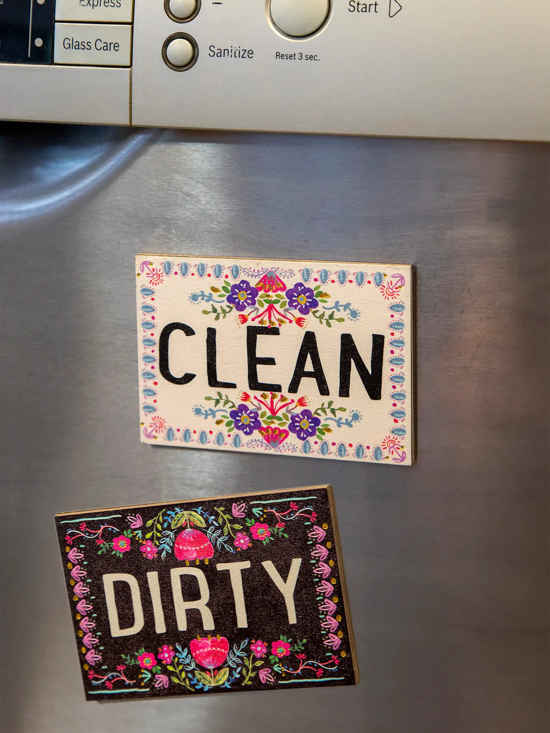 Double-sided Dishwasher Magnet - Floral Border | Natural Life