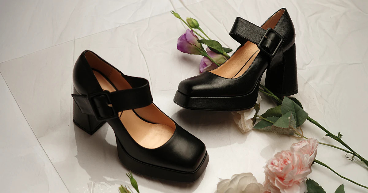 Claudia Black | Lonza Shoes