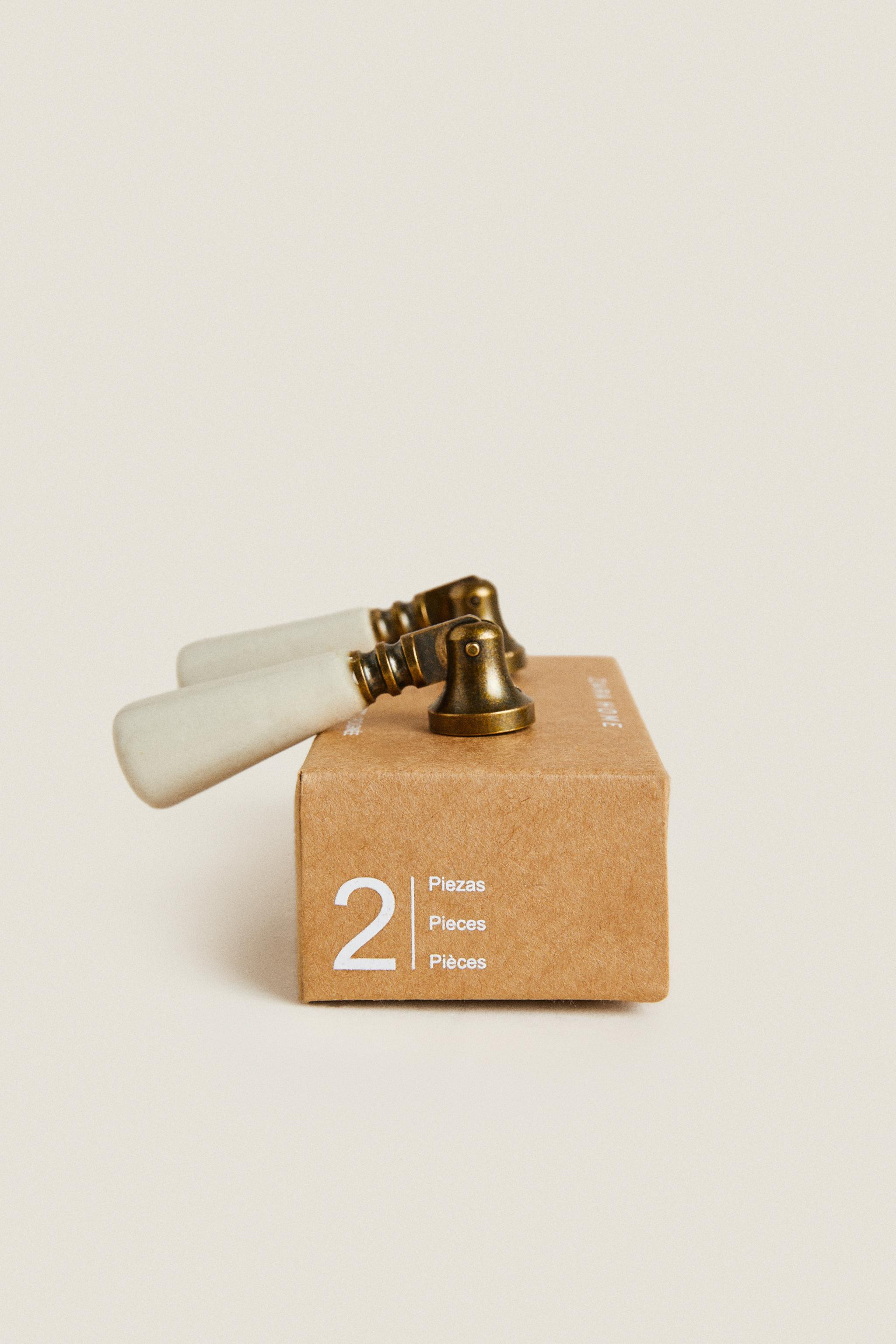 SET OF CERAMIC DROPLET KNOBS (SET OF 2) | Zara US