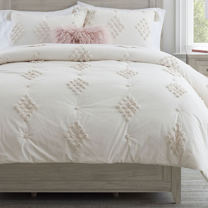 Luna Diamond Tufted Quilt | Pottery Barn Teen