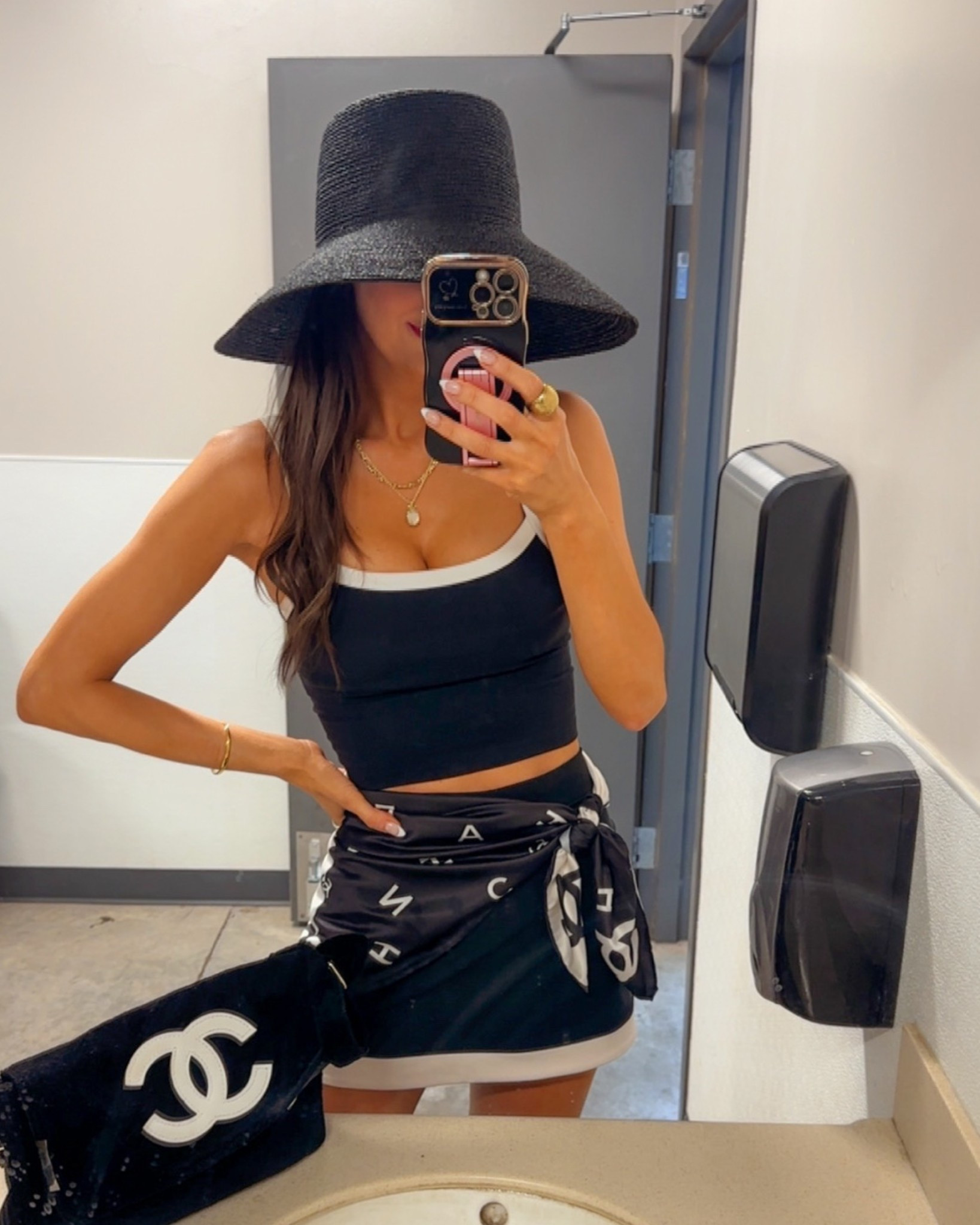 Prep for Summer Sale! All shorts and swim are 25-40%* off plus 20% off almost everything else**! AND use code SUITEAF for an additional 15% off your purchase***!

#LTKootd #LTKActive #LTKSaleAlert