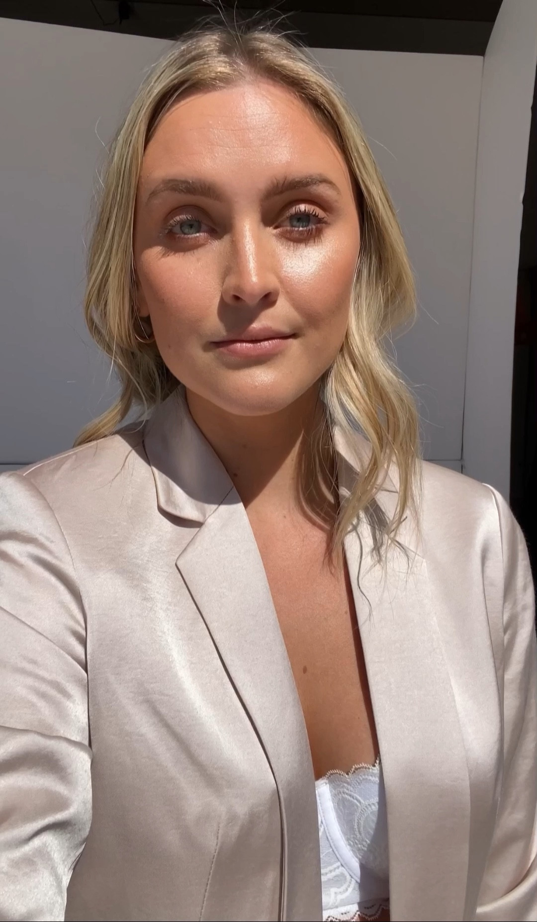 Demoing the power of liquid highlighter on my friend and muse Jordan W. ♥️ I tend to prefer a natural look to photograph, and a light coat of highlighter gives a glow without being really over the top. One of my favorite highlighters is on sale right now at Beautylish, it’s 50 percent off right now. It’s called Liquid Glow from Anastasia Beverly Hills. Beautiful, blends nicely and you can use it in multiple ways.  Beautylish has really great products and exemplary customer service , so I’d highly recommend you shop from them! 

#LTKstyletip #LTKsalealert #LTKbeauty