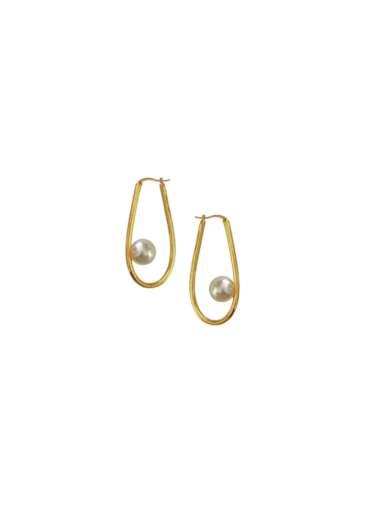 The Pearly Loop | Nicola Bathie Jewelry