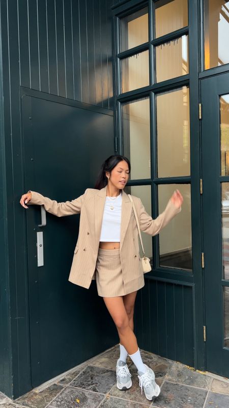 Suit sets, blazer look, minimal style, neutral style, casual chic style, Parisian, fall outfit inspo, Coach bag

#LTKSeasonal #LTKitbag #LTKstyletip