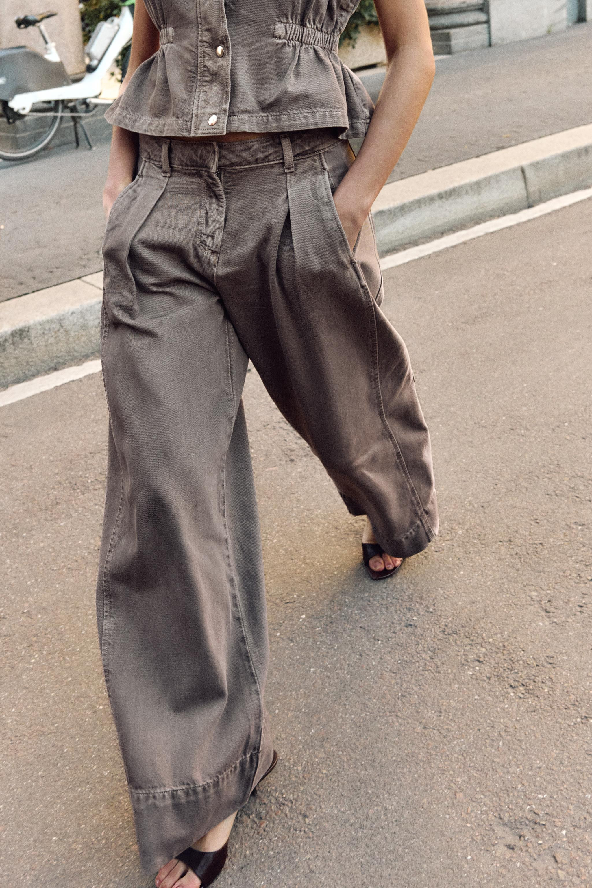 Z1975 MID-RISE WIDE LEG DART JEANS | Zara US