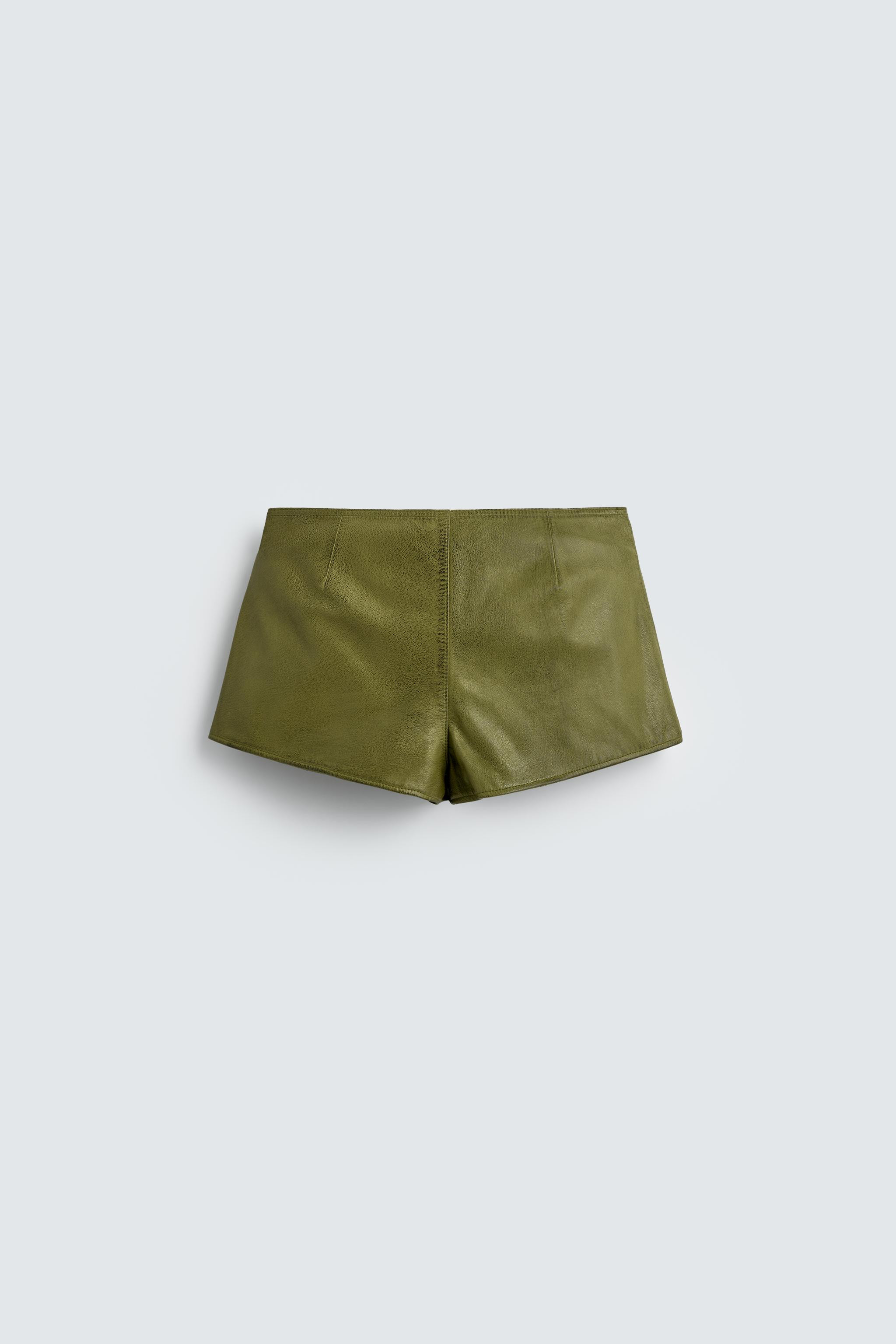 LEATHER SHORTS HARRY LAMBERT FOR ZARA X DISNEY | Zara UK