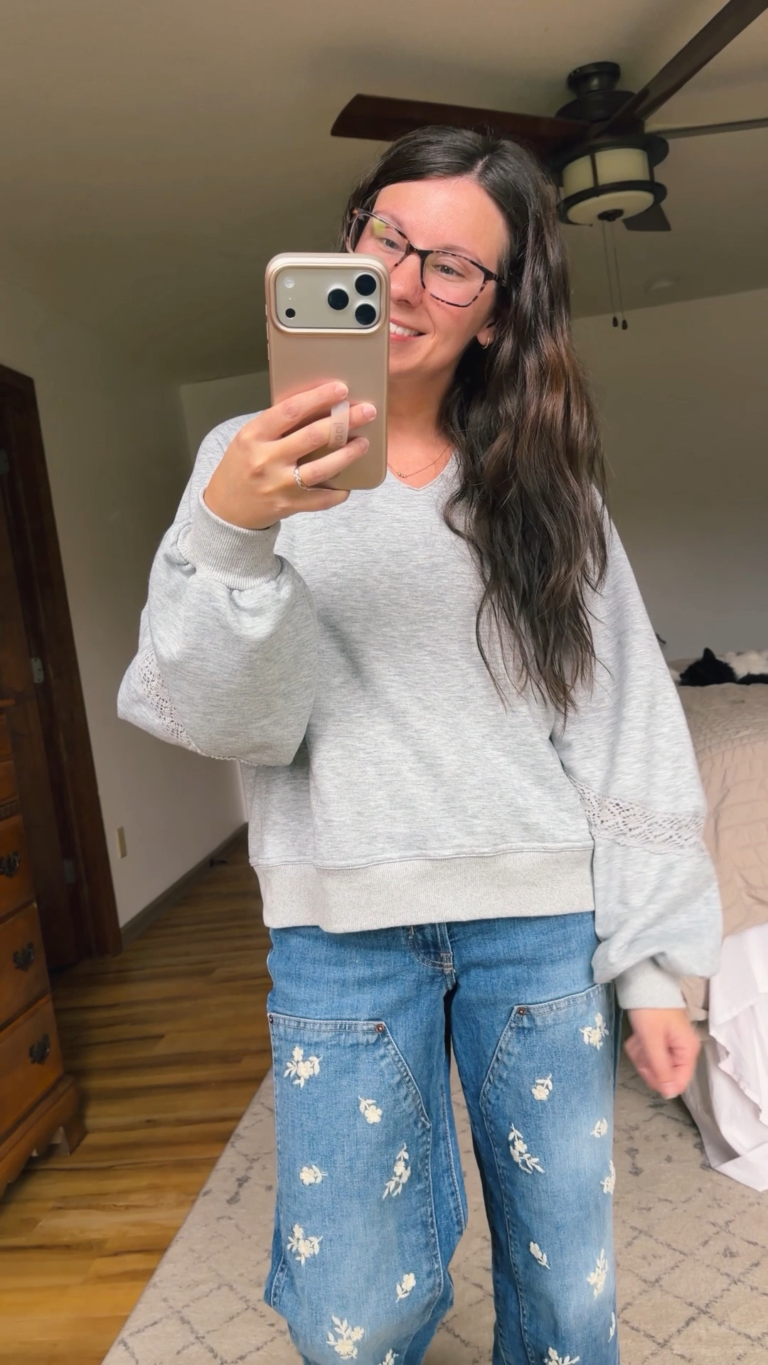 small in my sweatshirt, 0 petite in my jeans, 36 in my sandals. 



#LTKPetite #LTKSeasonal #LTKootd