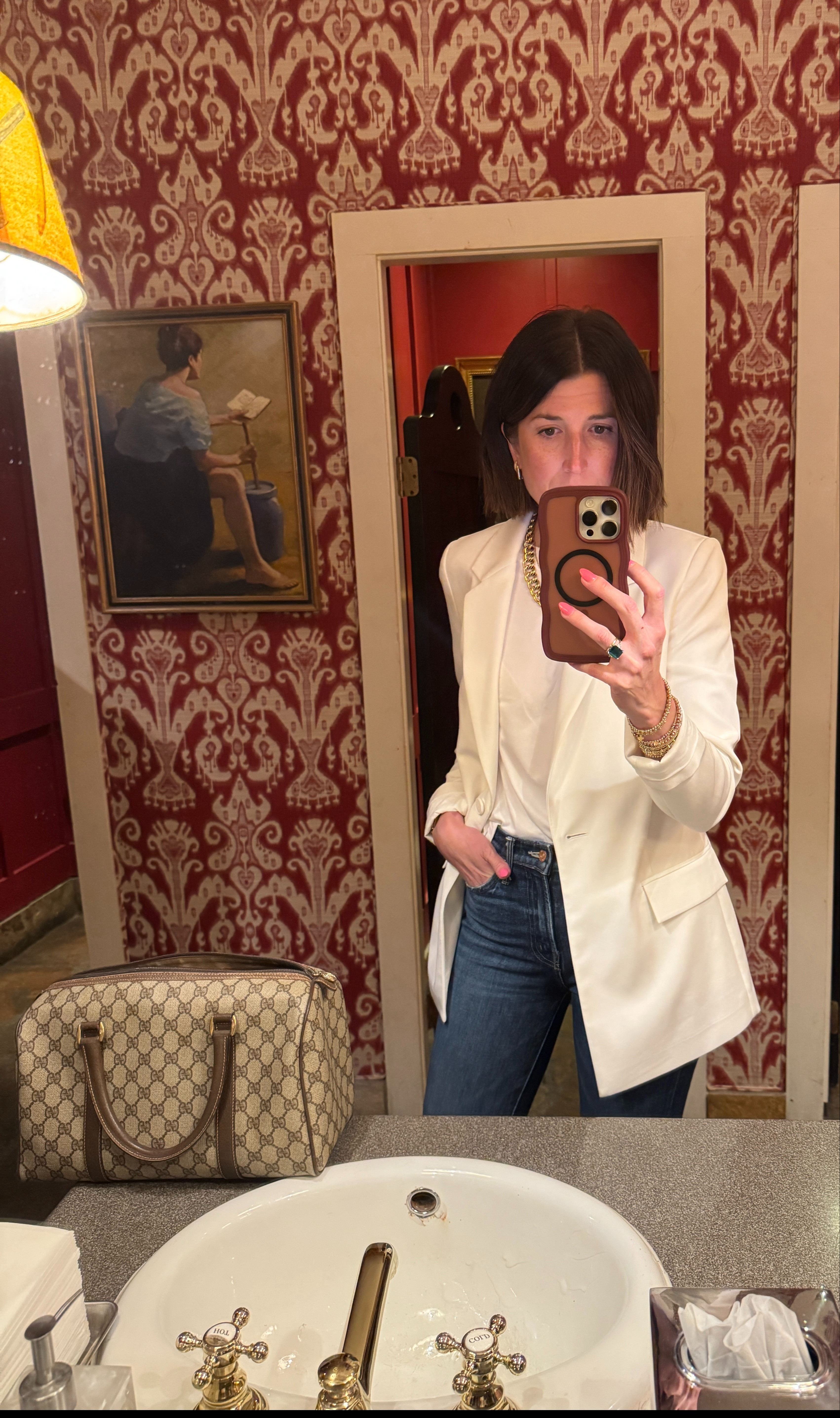 Didn't know what to wear to dinner the other night, but this trusty white t-shirt with a blazer + jeans always hits. Basically, a vintage Gucci bag and necklace elevate even the most basic basics. 😉 

 #LTKdayinmylife #LTKootd #LTKOver40