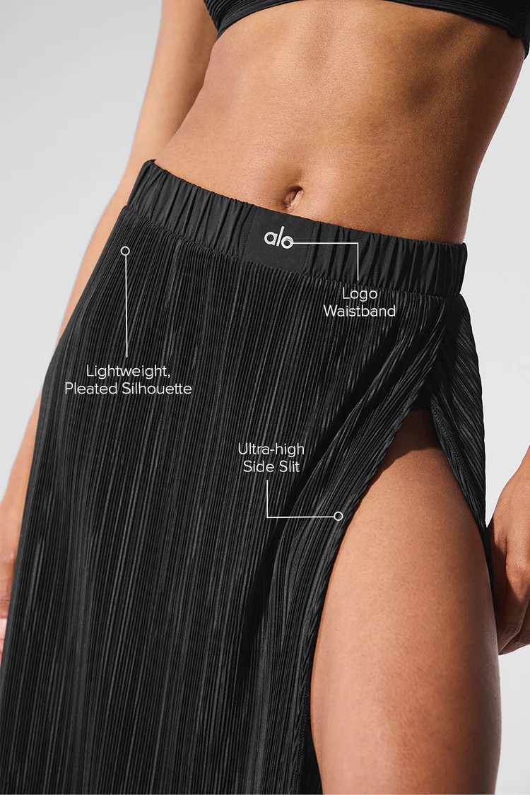 Micro Plisse Game On Long Skirt | Alo Yoga (US)