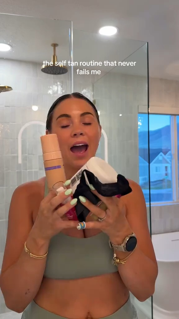 Tan routine 

#LTKSeasonal #LTKSummerEdit #LTKBeauty