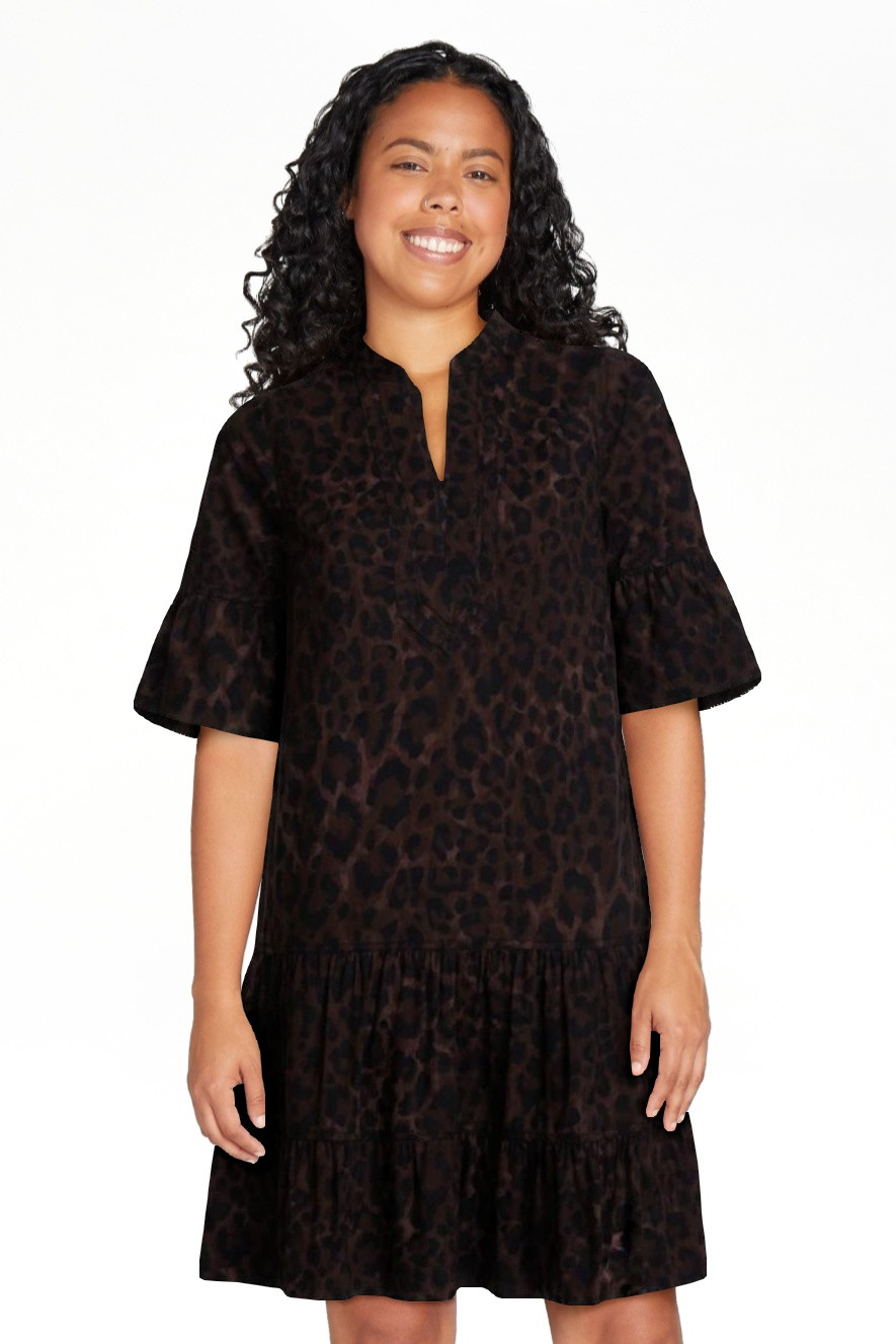 Scenario Women's and Women's Plus V Neck Mini Dress with Flutter Sleeves, Sizes XS-4X | Walmart (US)