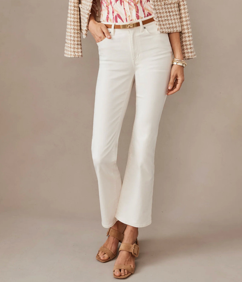 In stretchy denim, our newest jeans are sure to be the perfect upgrade to your wardrobe. With a mini bootcut silhouette, they pair just as easily with loafers as they do with ballet flats and booties. 

 #LTKgrwm #LTKootd #LTKmomlife