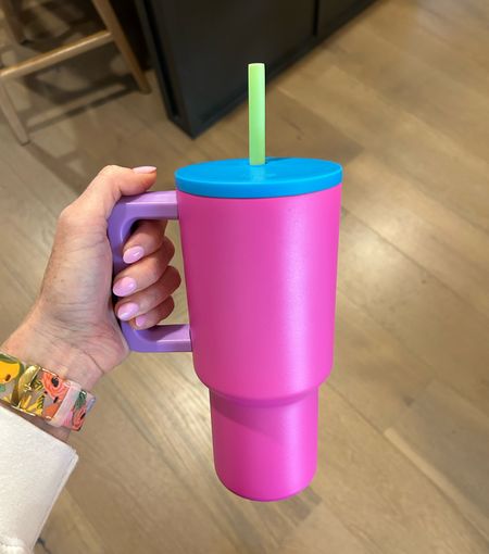 New summer cup 😍. Doesn’t pour out like my Stanley when it tips over!







Stanley 
Tumbler
No leak tumbler 
Teacher gift
Easter basket
Tween gift 