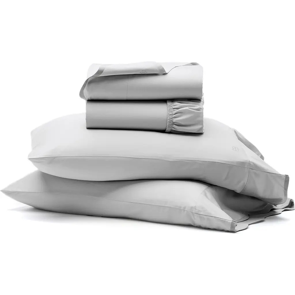 Boll & Branch Signature Curved Edge Organic Cotton Sheet Set in Sky/Shore at Nordstrom, Size California King | Nordstrom