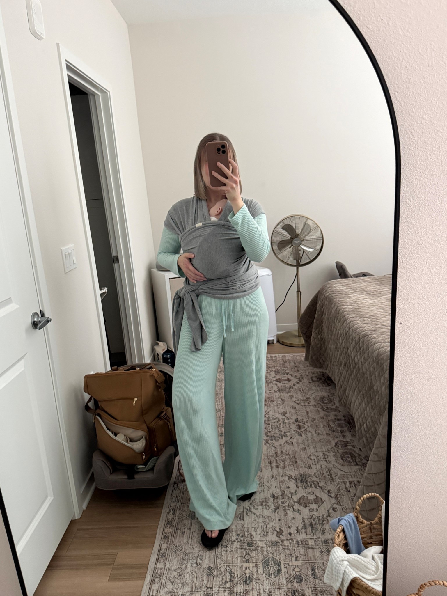 Mom life necessities #loungeset #target #keababies #babywrap 

Wearing size small 

#LTKmomlife