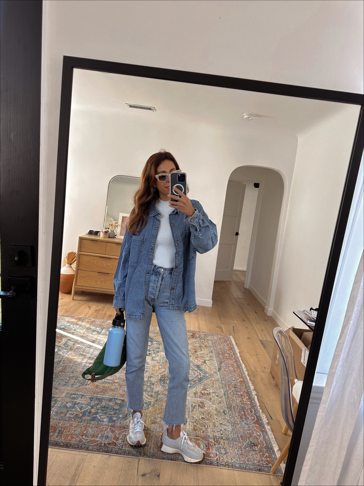 easy jeans x sneakers look 

#LTKstyletip