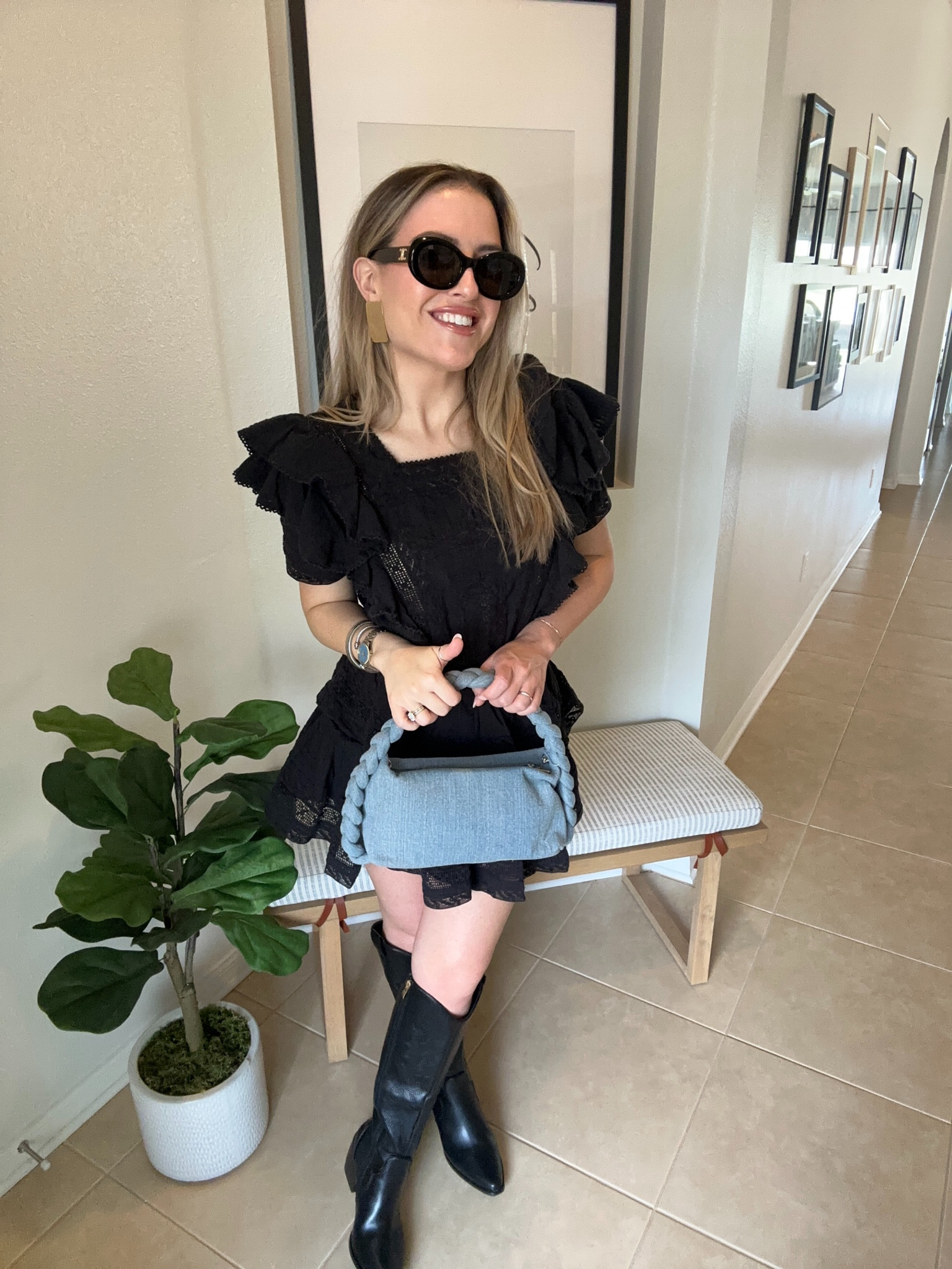 Dress is 40% of retail on #fashionpass - perfect for spring & summer 🖤

#LTKSeasonal #LTKstyletip