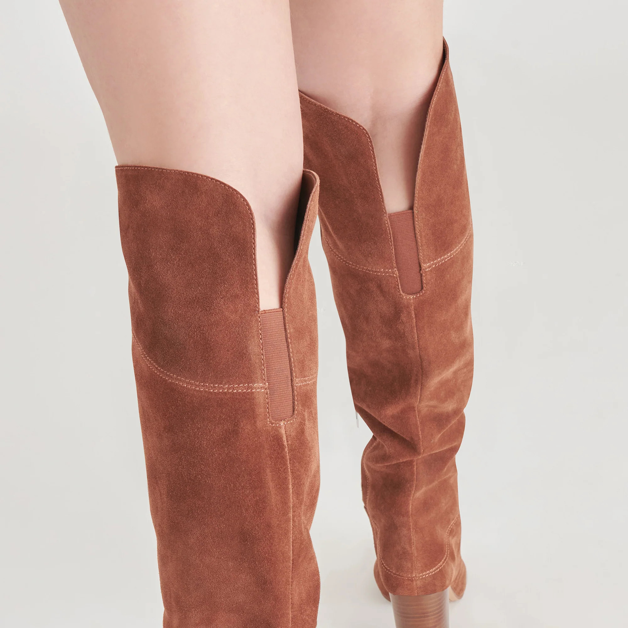 SURY BOOTS DARK SADDLE SUEDE | DolceVita.com