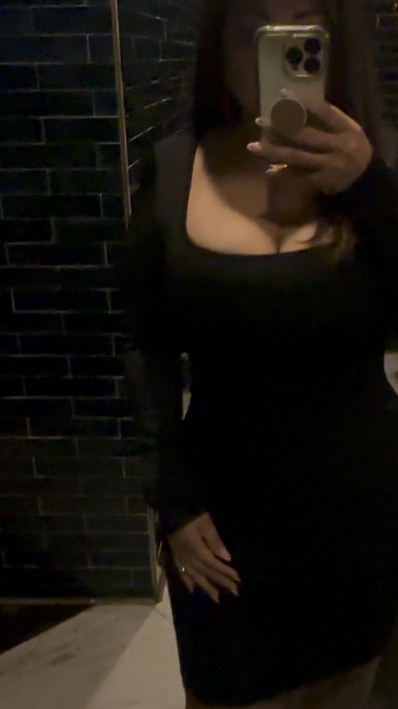 OQQ long sleeve ribbed square neck mini dress
Wearing size: L

#LTKstyletip #LTKover40 #LTKmidsize