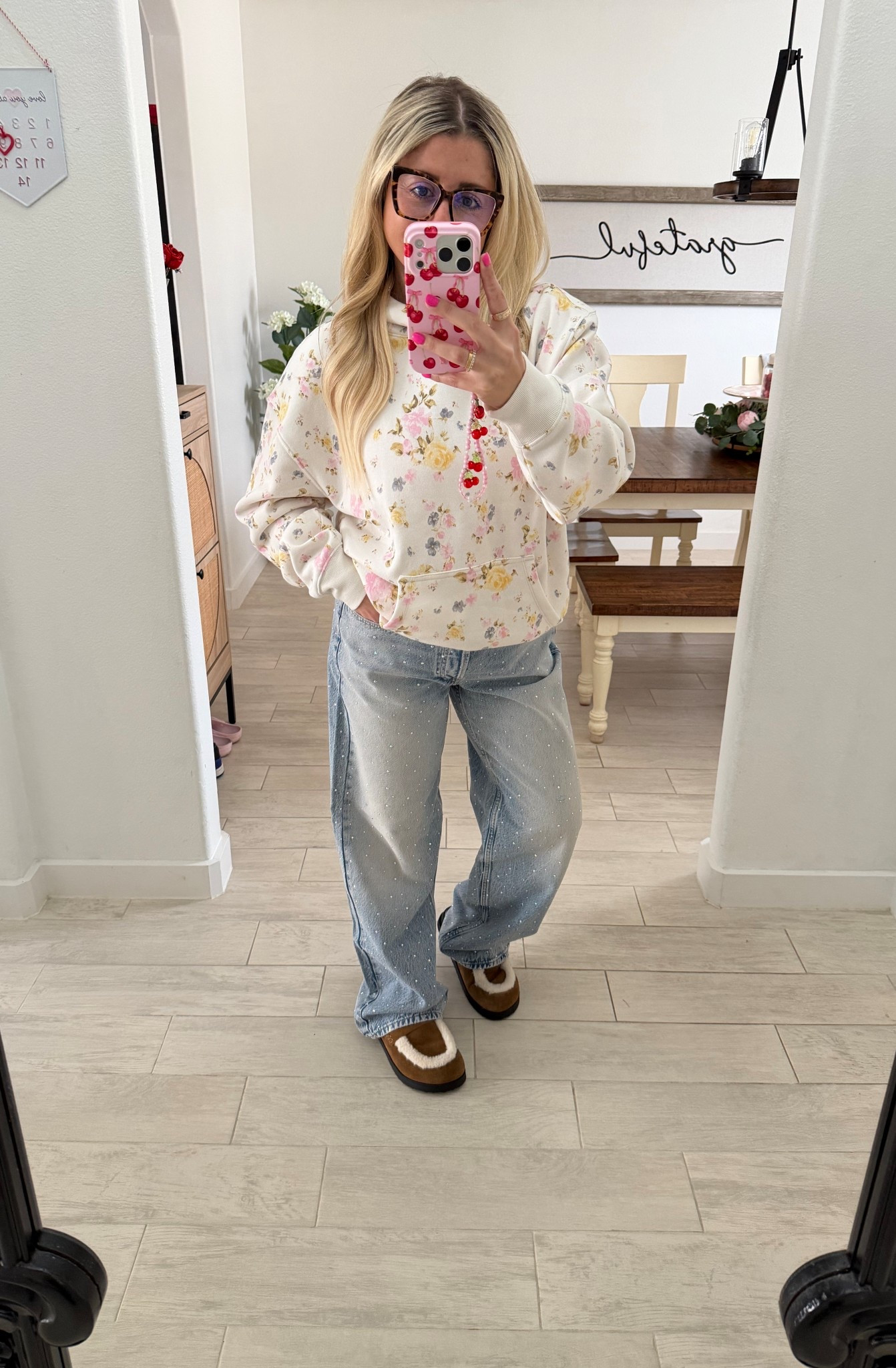 Outfit 
Smal hoodie 
Size 4 jeans
Clogs up 1/2 a size 

#LTKootd