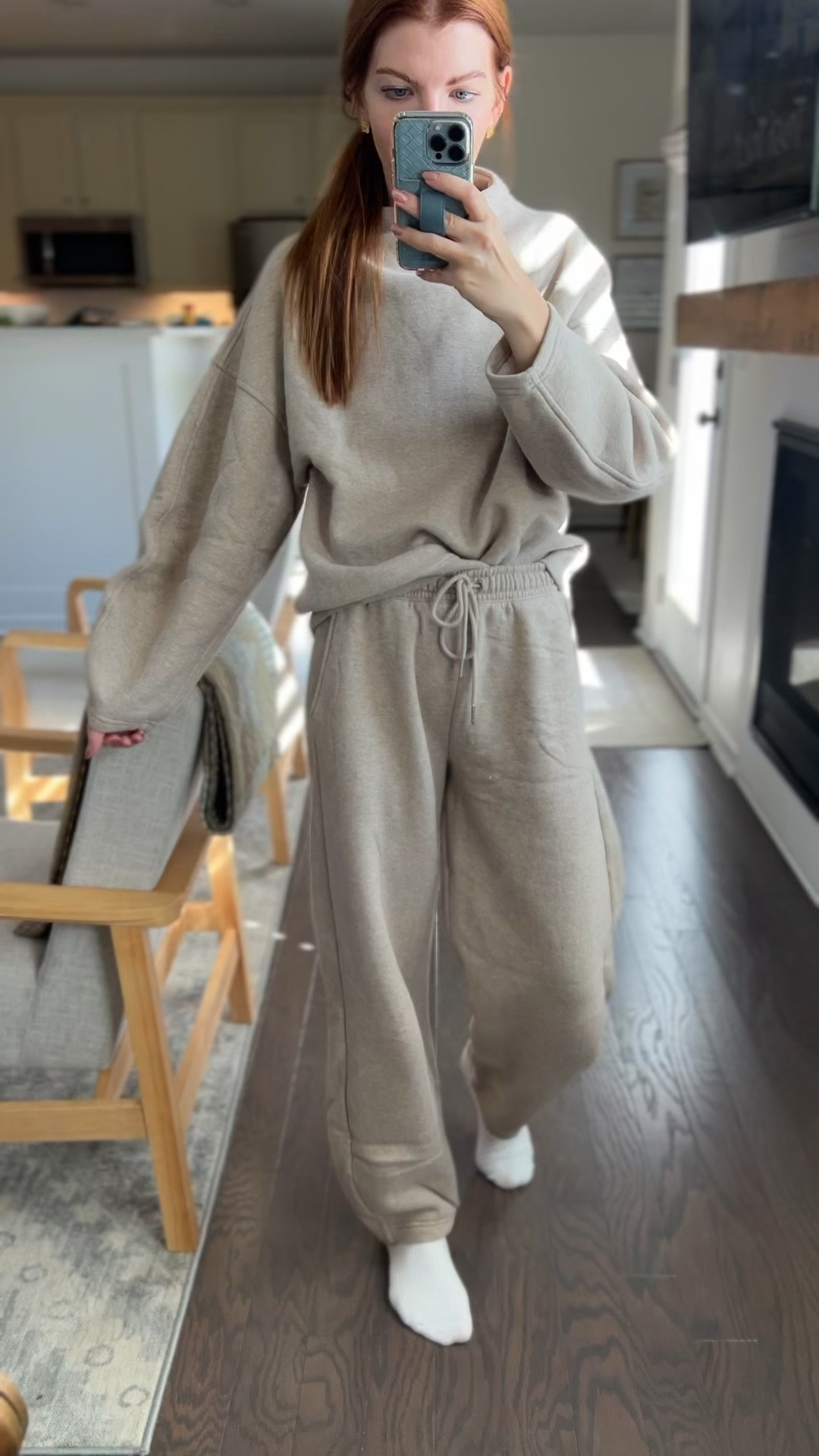 Resharing this in video form because it’s 25% off! I’m in a small top and bottom. Such a cute take on a typical sweatsuit. I love the subtle barrel cut on the bottoms. 



#LTKHoliday #LTKCyberWeek #LTKWatchNow