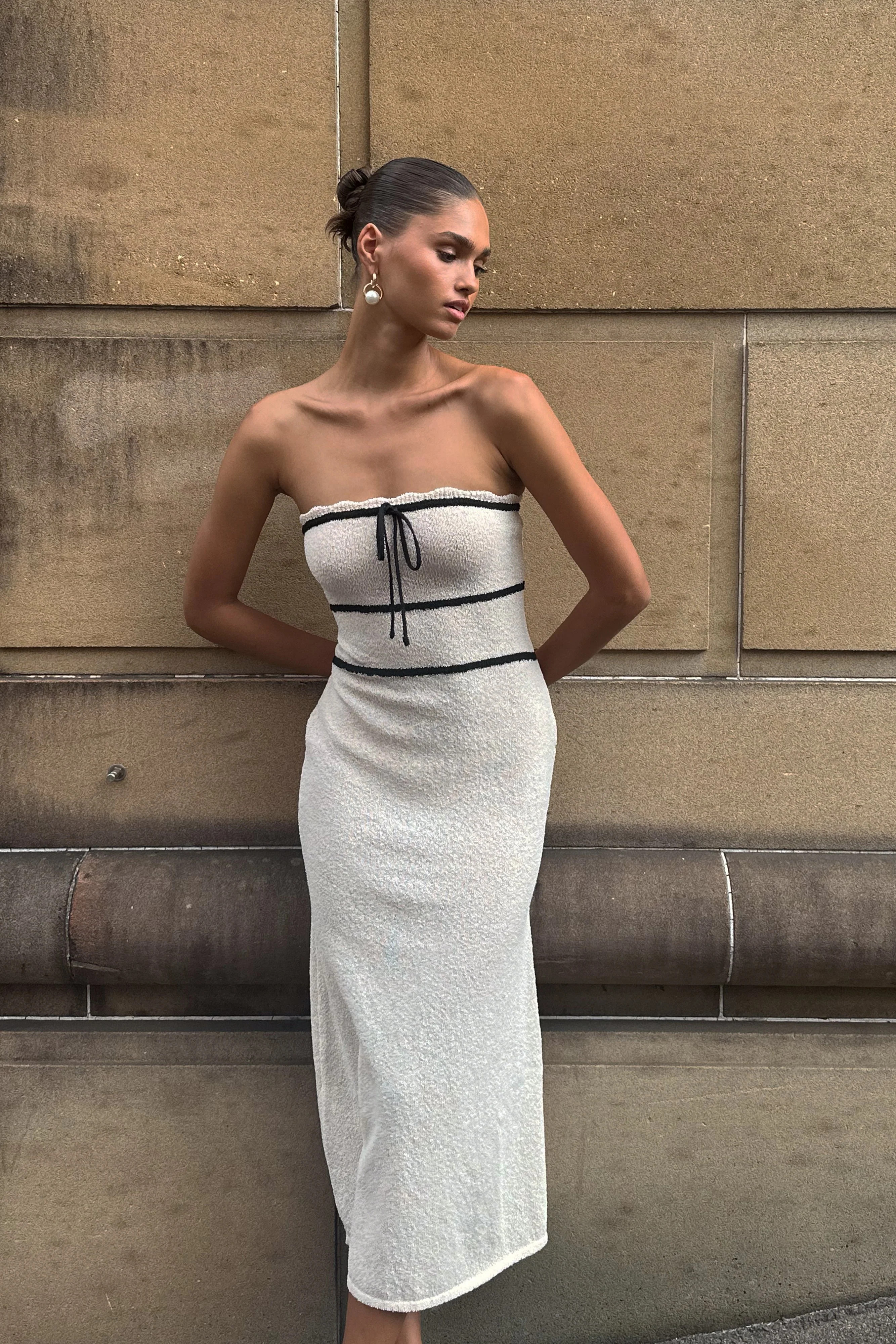 Dawn Strapless Knit Midi Dress - Cream | MESHKI US